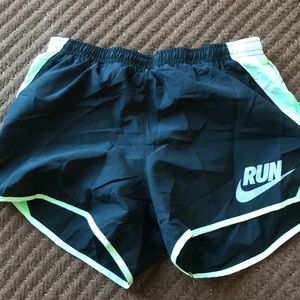Women’s Nike running shorts size XS
